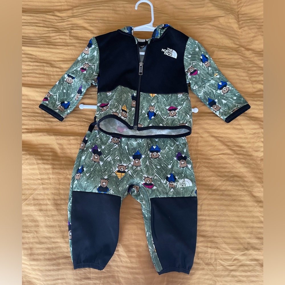 North Face baby winter warm set jacket and pants 3-6months